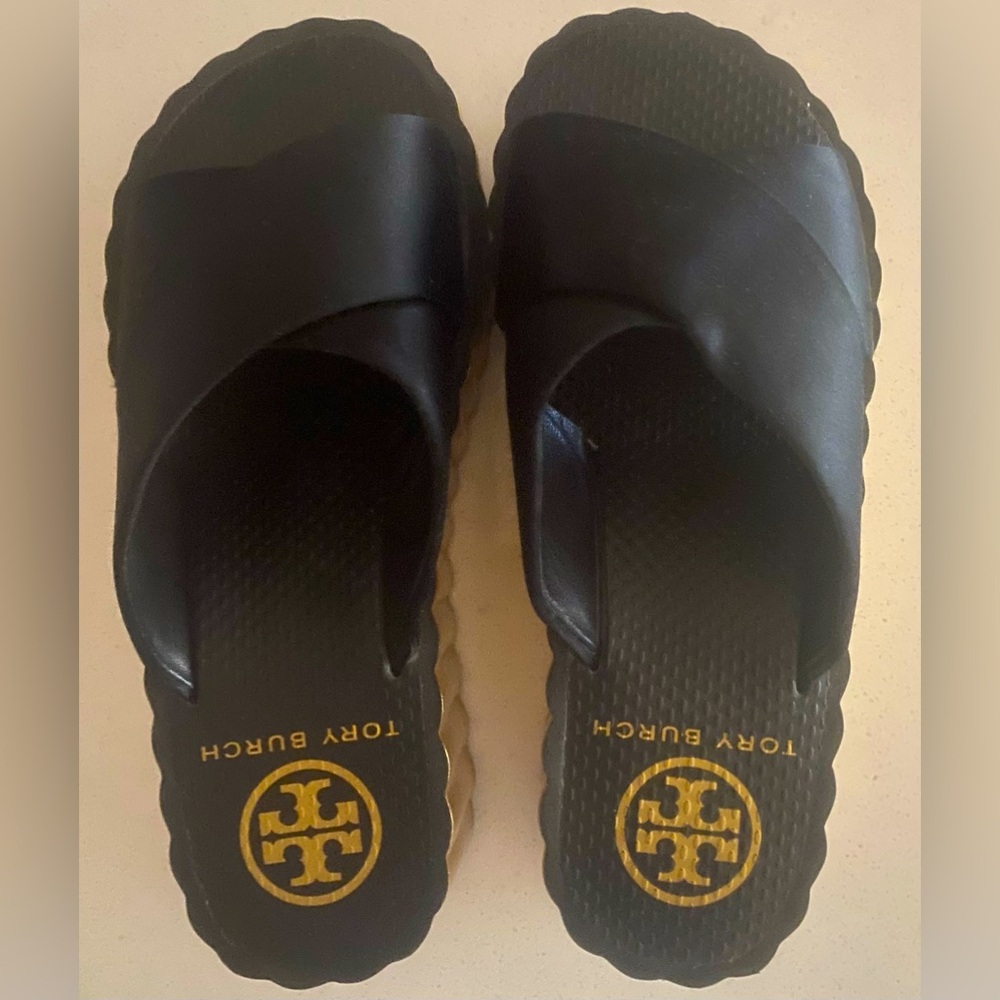 Tory Burch Scalloped Platform Sandal